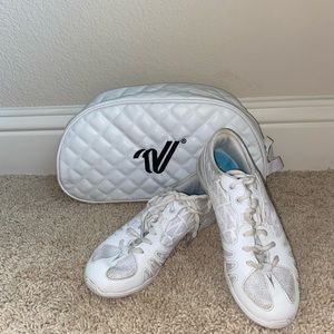 Varsity Cheer Shoes-Size Kids 4